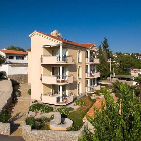 Franko & Ana Apartments Krk Town Eksteriør billede
