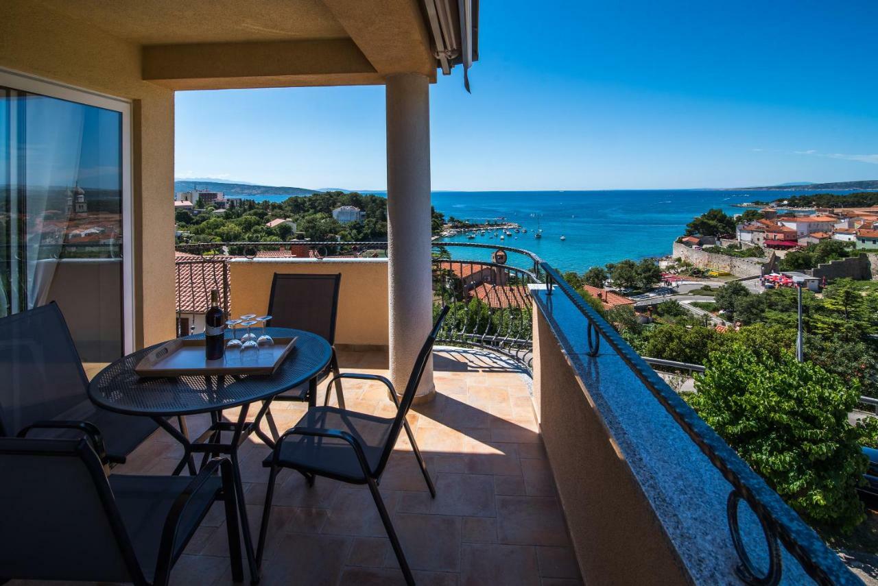 Franko & Ana Apartments Krk Town Eksteriør billede