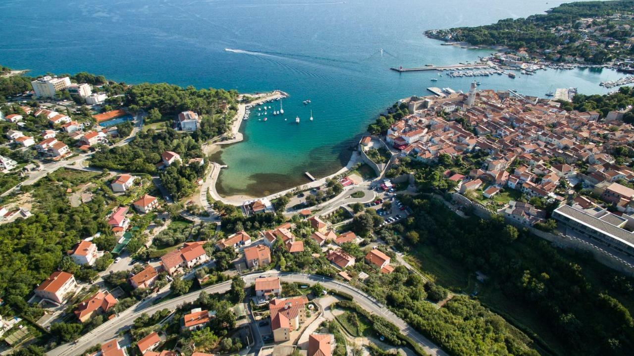 Franko & Ana Apartments Krk Town Eksteriør billede